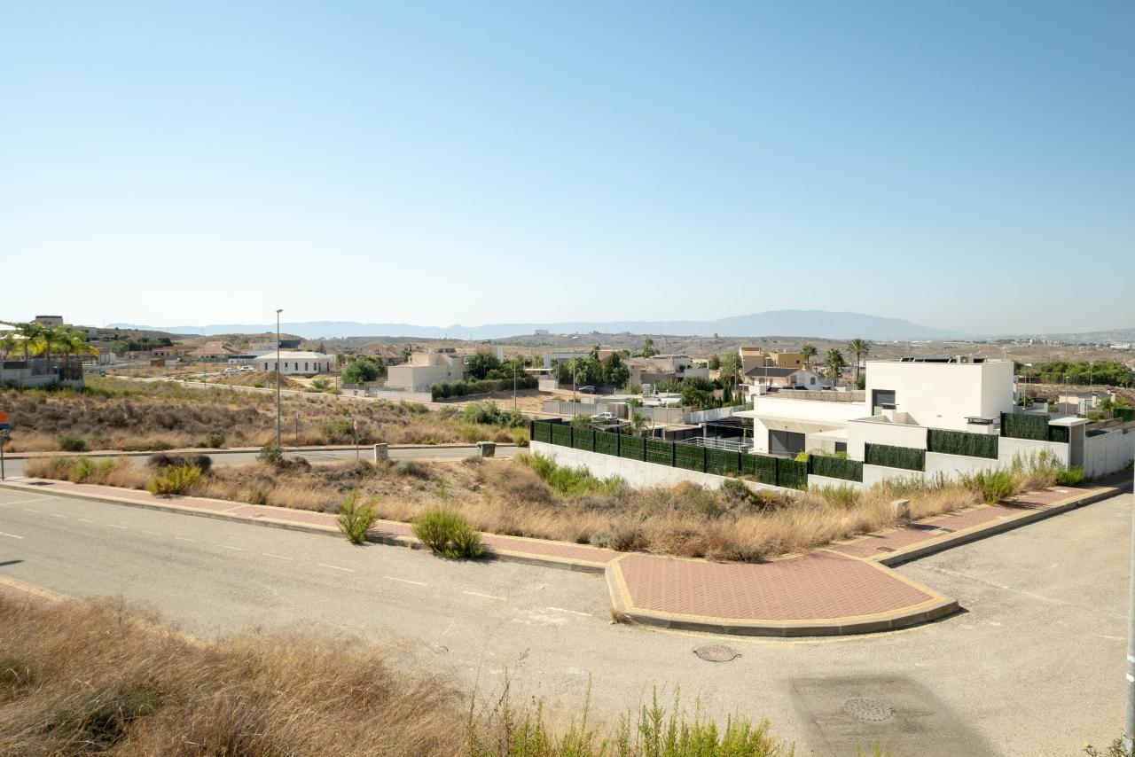  PARCELA URBANA EN URBANIZACIÓN EL CHORRICO